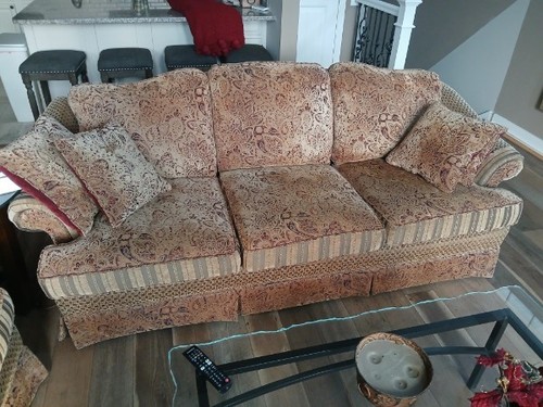 Pending elegant 3 piece - -,